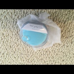 Foreo Luna Play brand new in box